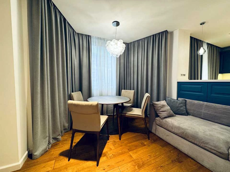 Apartment. Yuliya Zdanovskaya st, Kyiv