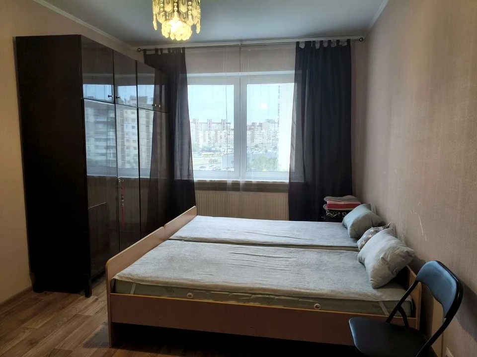 Квартира. Киев, Милославская улица