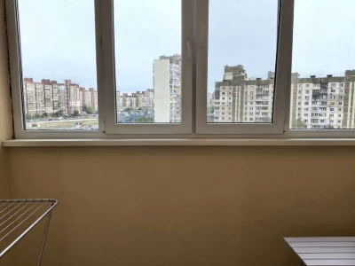 Квартира. Киев, Милославская улица
