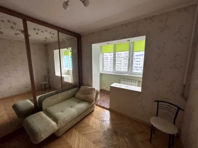 Apartment. Trostyanetska Street, Kyiv