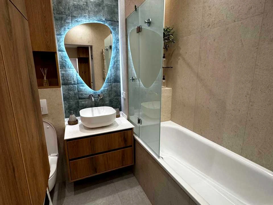 Apartment. Salutna St, Kyiv