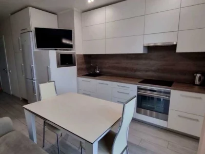 Apartment. Dnipro, European Street