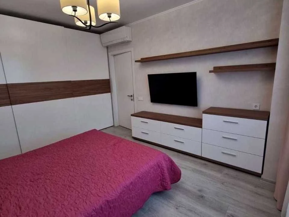 Apartment. Dnipro, European Street