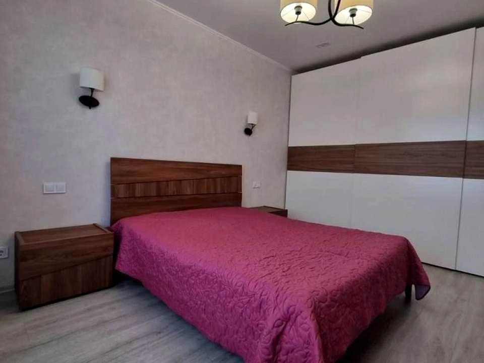 Apartment. Dnipro, European Street