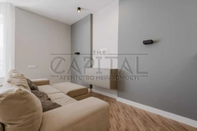 Sale of a renovated designer apartment PECHERSK CENTER Residence