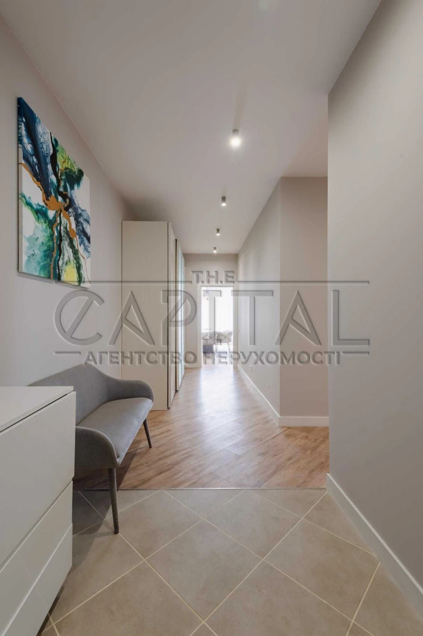 Sale of a renovated designer apartment PECHERSK CENTER Residence