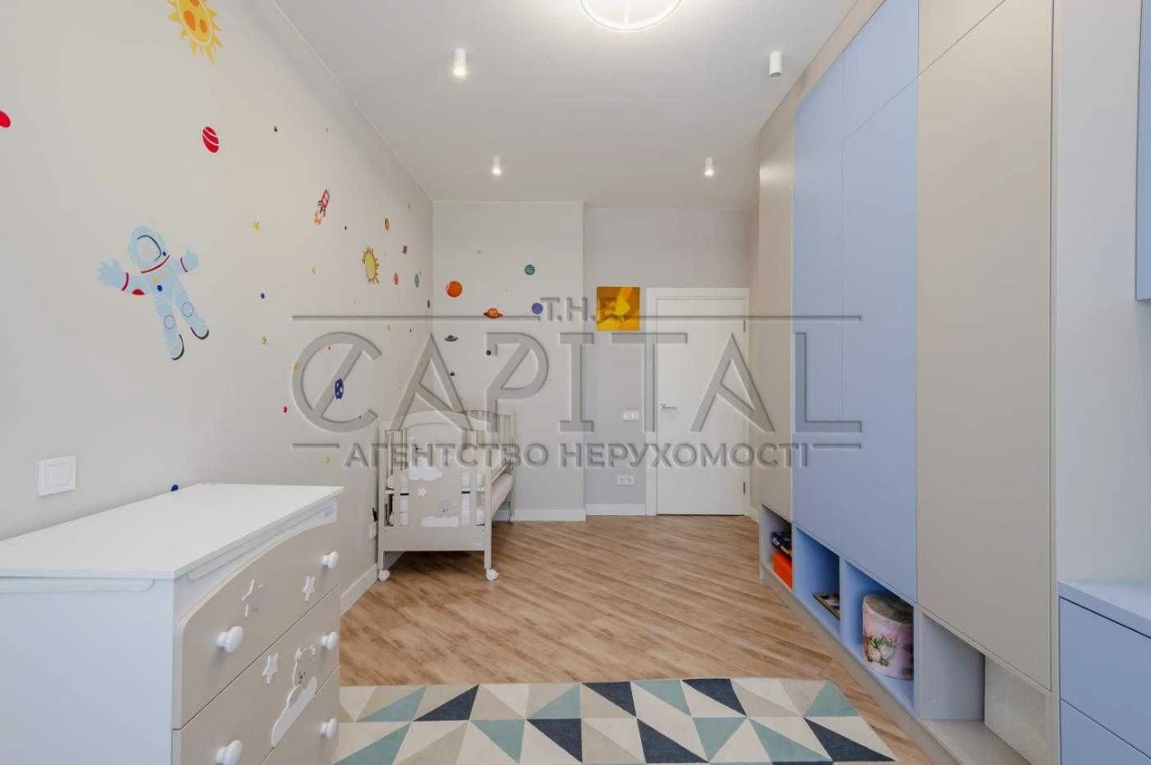 Sale of a renovated designer apartment PECHERSK CENTER Residence