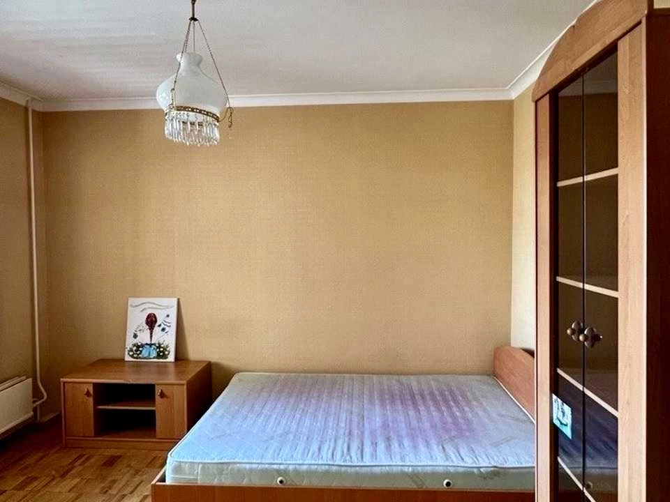 Квартира. Київ, Братства Тарасівців вул.