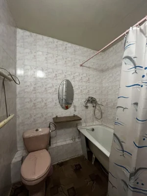 Продається 1-кімнатна квартира, вулиця Незалежності (Тітова)