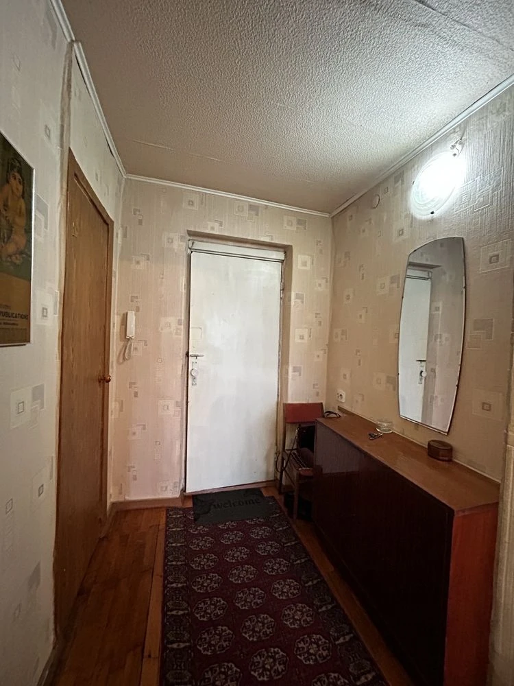 Продається 1-кімнатна квартира, вулиця Незалежності (Тітова)