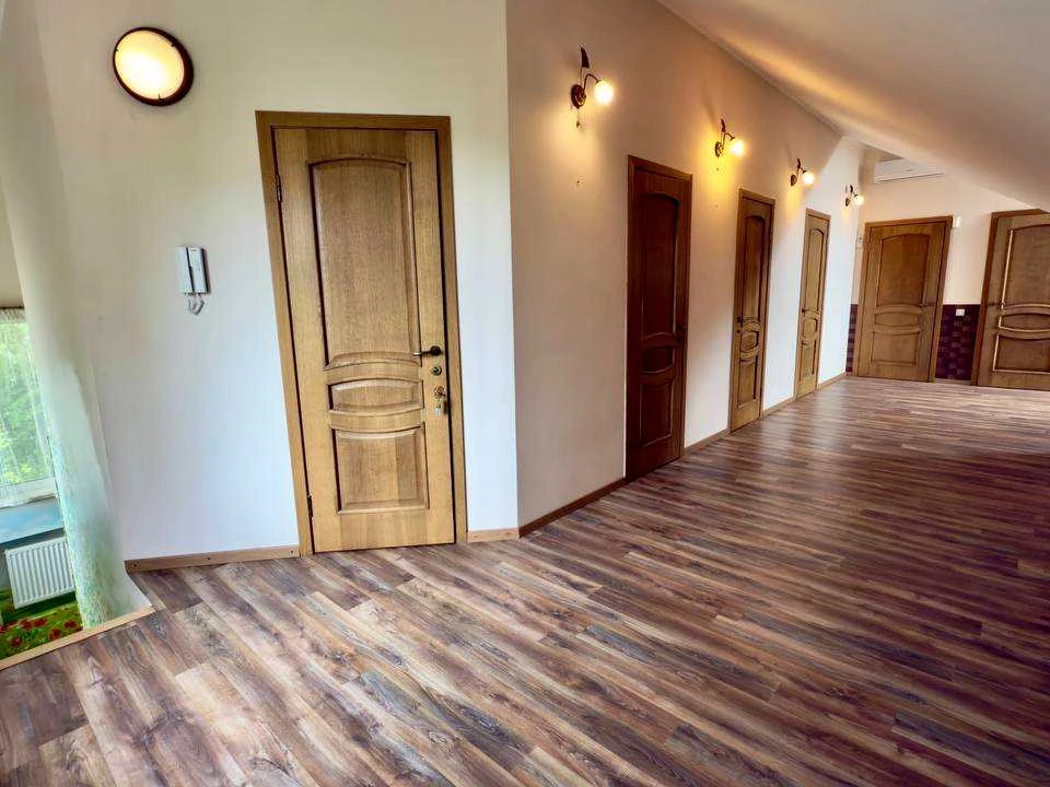 House. Kyiv, 50A Sadova St.