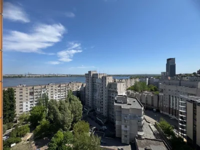Продам просторную видовую 2к ЖК Дуэт с ремонтом.