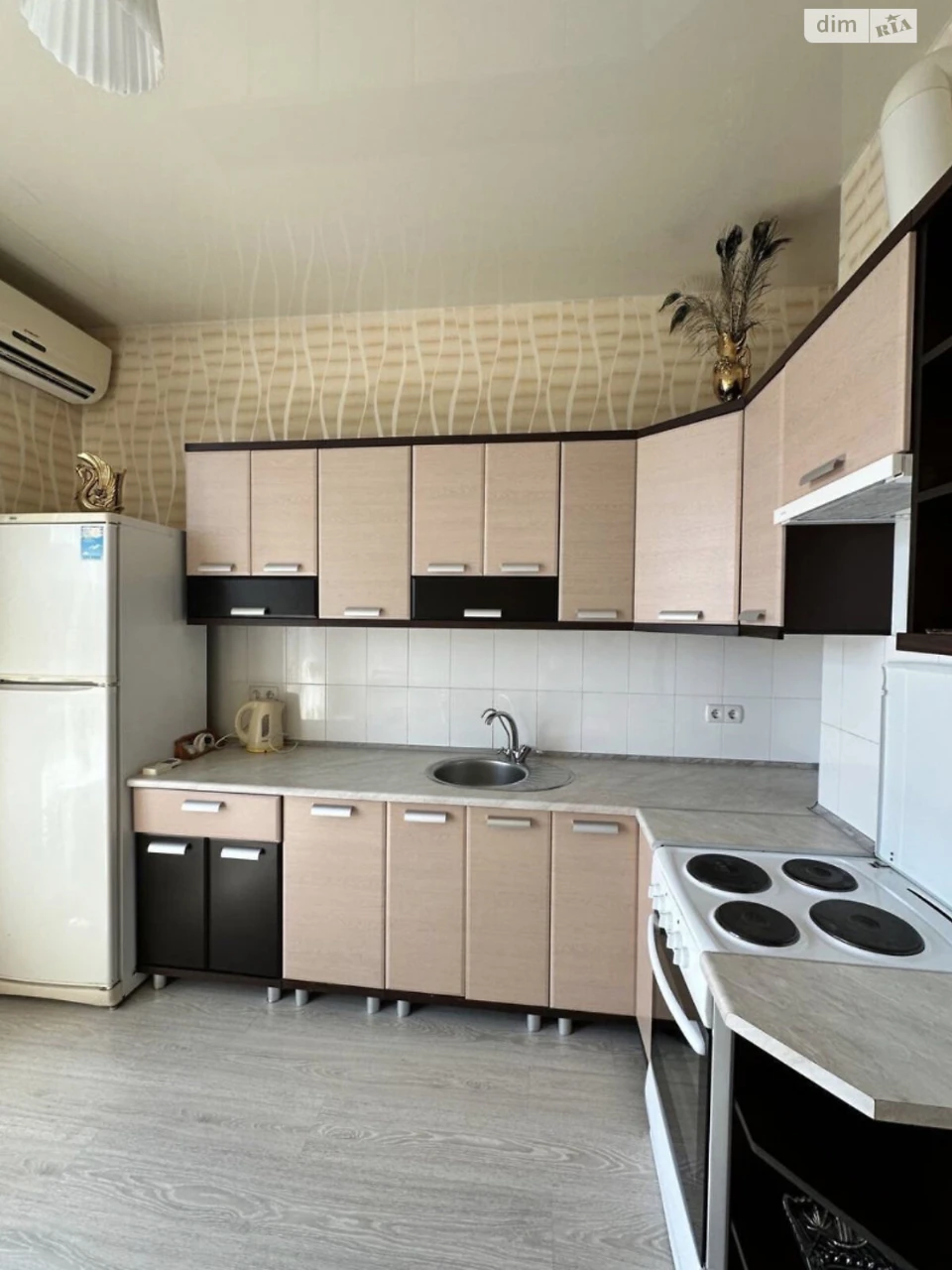 Long-Term Rental Apartment in Arcadia