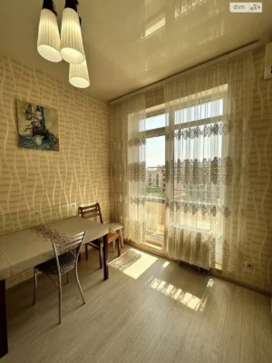 Long-Term Rental Apartment in Arcadia