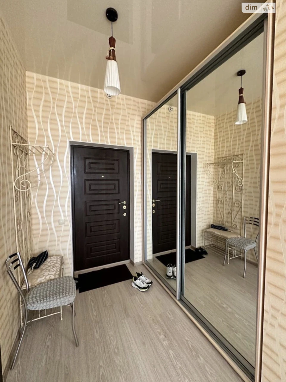 Long-Term Rental Apartment in Arcadia