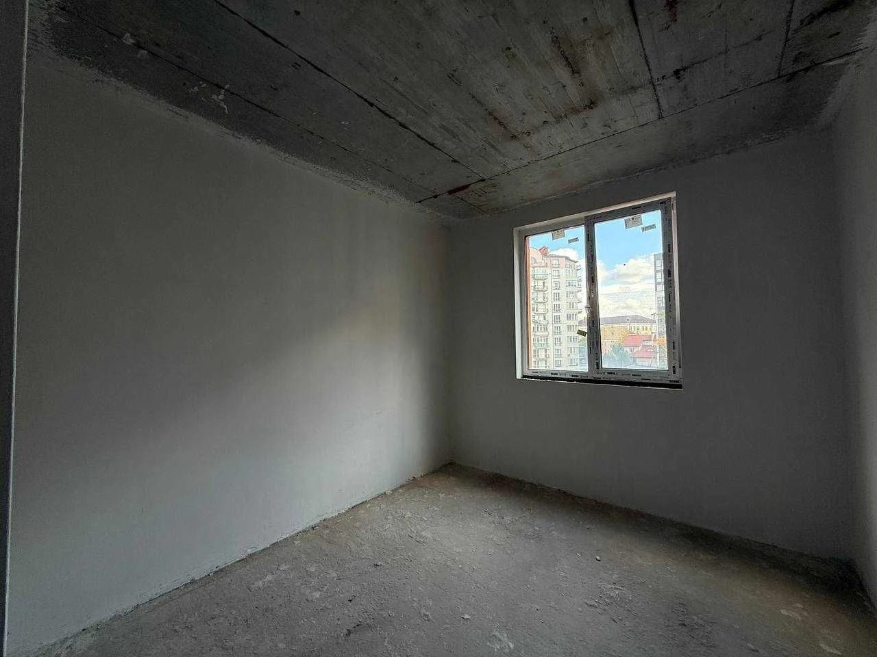 2-bedroom apartment near the park