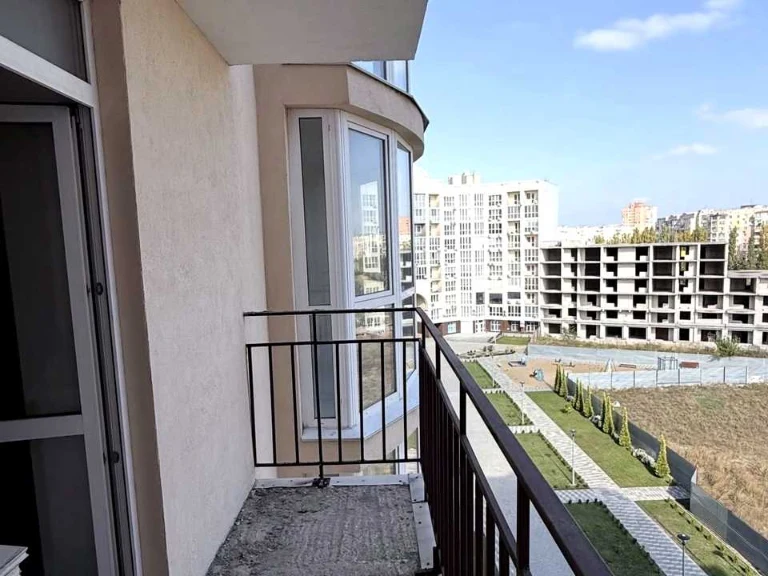 Apartment. Nikolaev, Lazurna Street