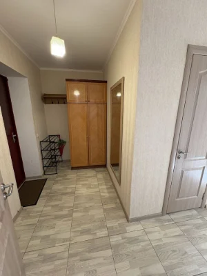 Продается 1-комнатная квартира с кухней