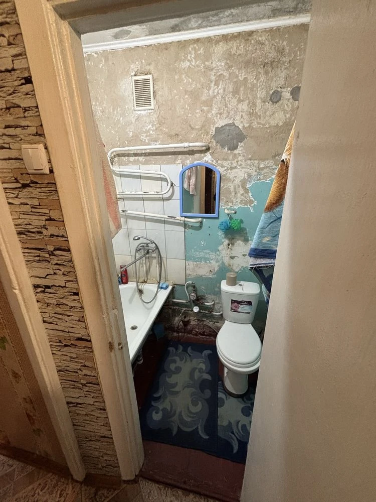 Apartment for sale, Khrushchev-style