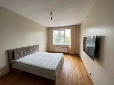 Продам 3-кімнатну новобудову в районі ТЦ "Проспект", 2-й поверх, 96кв.м