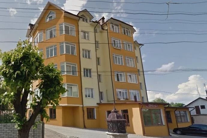 Продам 3-кімнатну новобудову в районі ТЦ "Проспект", 2-й поверх, 96кв.м