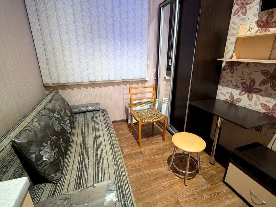 Apartment. Kharkiv, Heroiv Kharkiv prospekt.