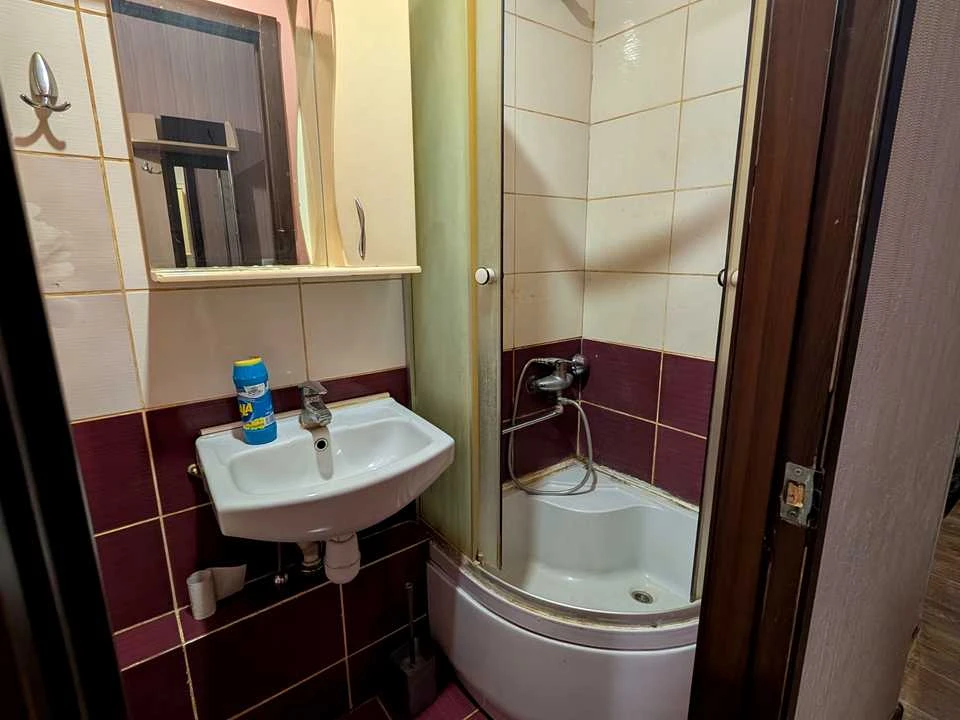 Apartment. Kharkiv, Heroiv Kharkiv prospekt.