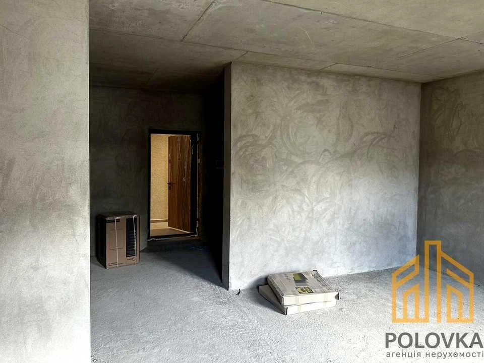 Квартира. Ужгород, Героїв 128-ї Бригади вул. (8 Березня), (F