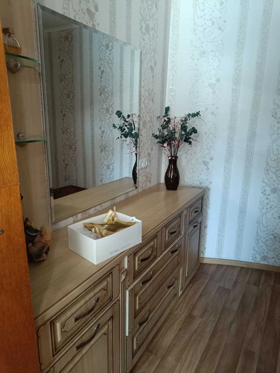 Продам 4-х ком. ж/м Западный (маг. Варус)
