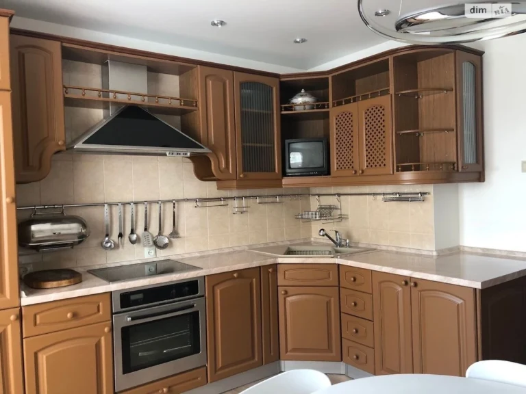 Long-Term Rental Apartment, Darnytsky District