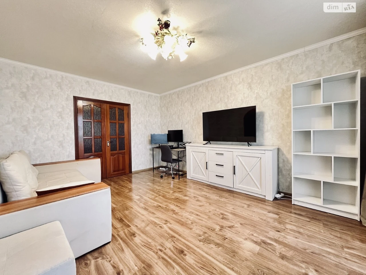 Продажа Квартиры "Витряные Горы"