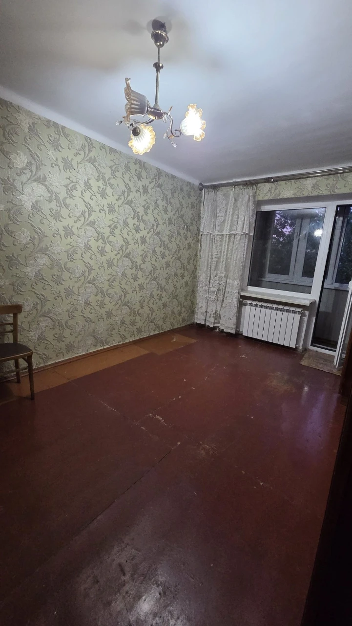 Продам 1-комнатную квартиру на Черемушках/ Одесса