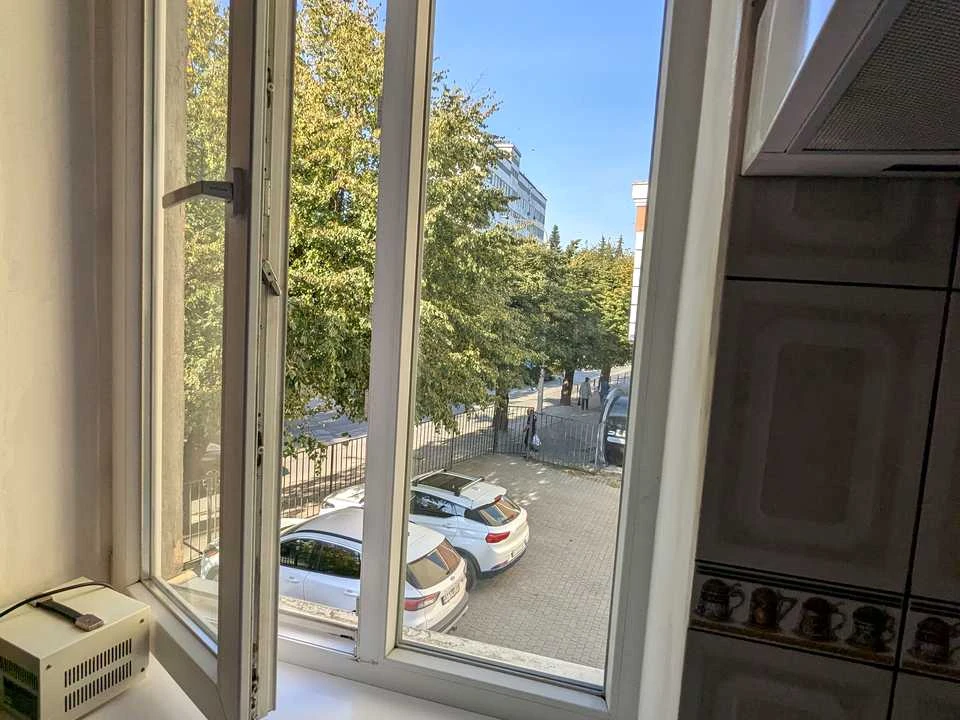 Квартира. Ивано-Франковск, улица Ддолгого