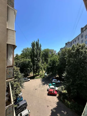 Двухкомнатная квартира на 5 этаже.