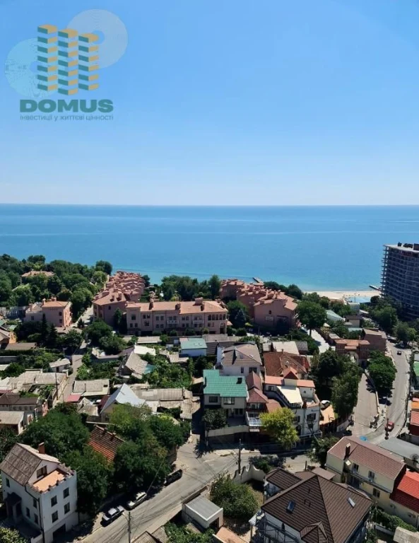 With a view of the sea! 1 room at 16 fountains of the Poseidon residential complex! Surrendered!