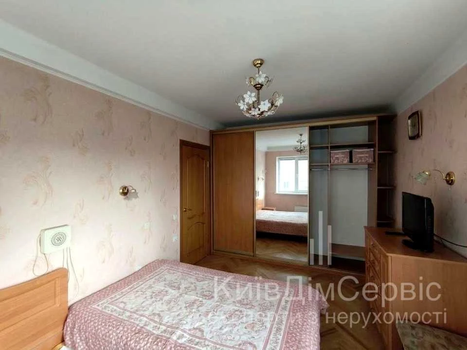 Квартира. Ярославская Гашека, Киев.