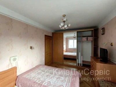 Квартира. Ярославская Гашека, Киев.