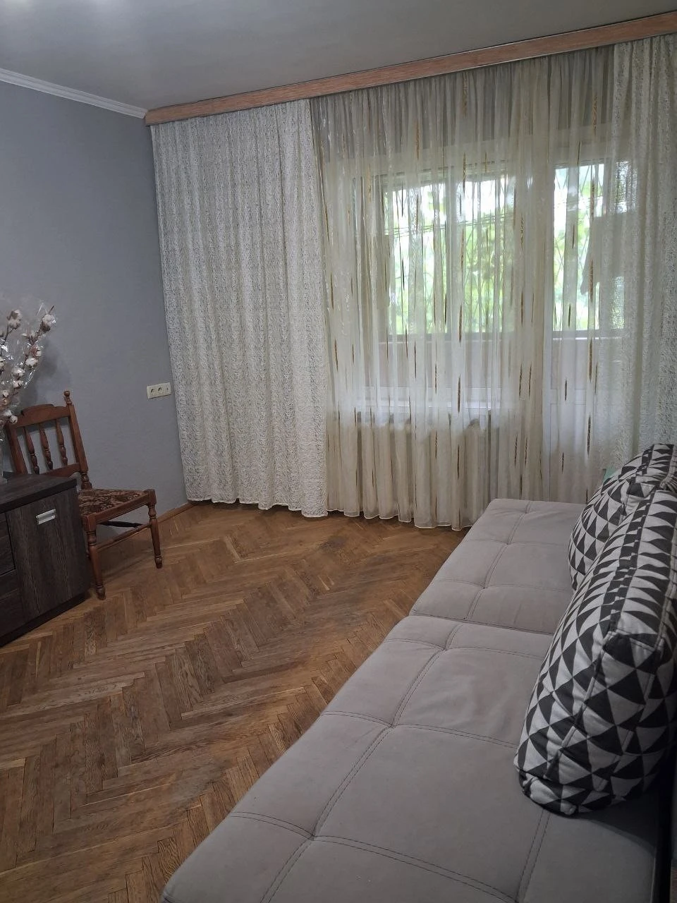 Оренда 3-кімнатної квартири 72 м², Оболонський просп., 23Б