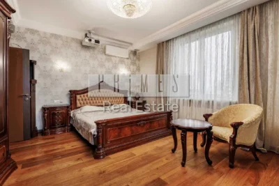 Продаж 3к квартири з якісним ремонтом Підвисоцького  6в пору