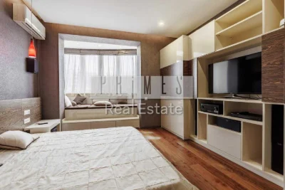 Продаж 3к квартири з якісним ремонтом Підвисоцького  6в пору