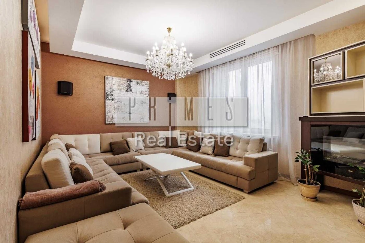 Продаж 3к квартири з якісним ремонтом Підвисоцького  6в пору