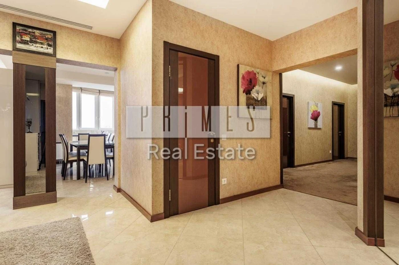 Продаж 3к квартири з якісним ремонтом Підвисоцького  6в пору