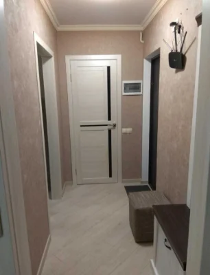 Продажа 2-комнатной квартиры на улице Добровольского