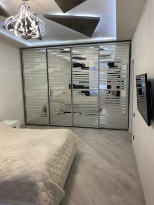 Продам  свою квартиру на Каманина Жк27