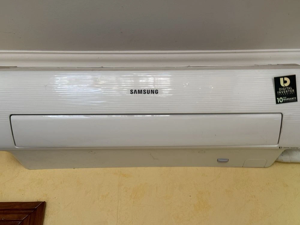 Selling 3-room apartment in Ingulsky district