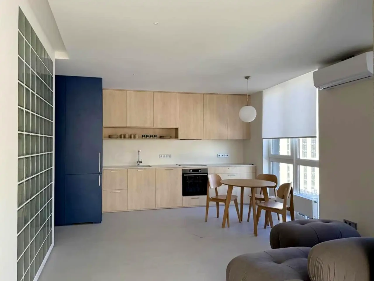 Rent 1-bedroom apartment 55 sq m 10/25 floor.