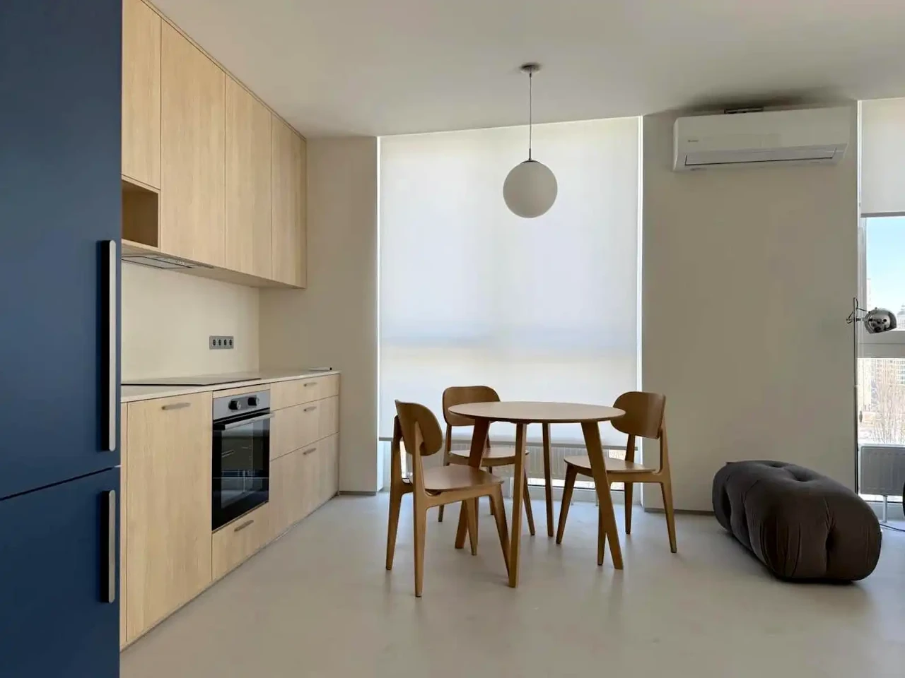 Rent 1-bedroom apartment 55 sq m 10/25 floor.