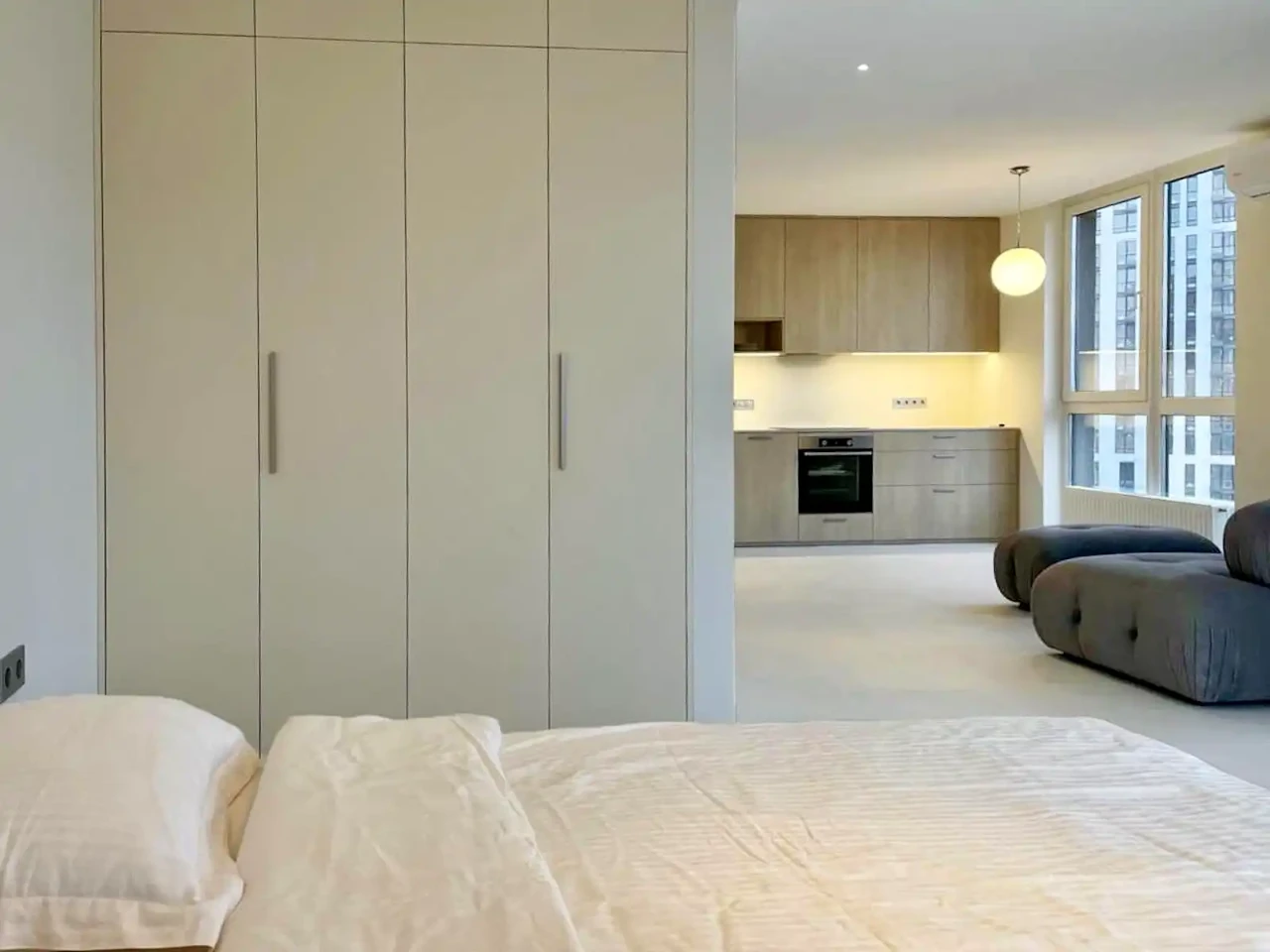Rent 1-bedroom apartment 55 sq m 10/25 floor.