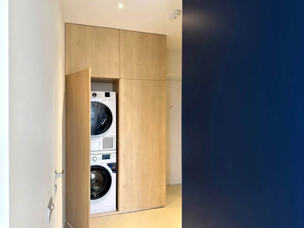 Rent 1-bedroom apartment 55 sq m 10/25 floor.