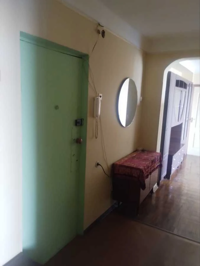 Rent 2-bedroom apartment 50 sq m, Eugene Konovalts str., 3